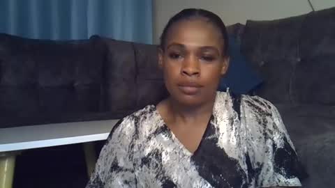 Snapshot of shiksmson chatting on 09-28-25, 06:13 shiksmson online show from 09-28-25, 06:13