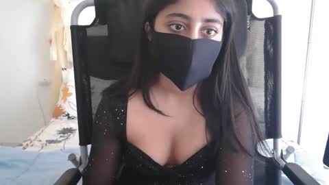 Snapshot of shimoona chatting on 03-08-26, 03:32 Shimoona online show from 03-08-26, 03:32