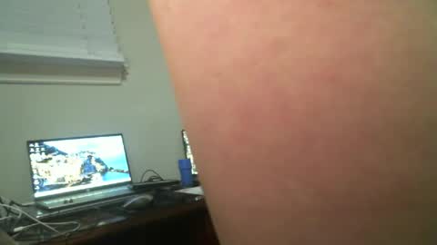 Snapshot of shine66shine chatting on 01-10-25, 12:17 shine66shine online show from 01-10-25, 12:17