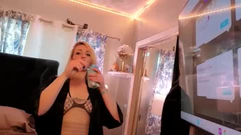 lia pnelli online show from 03-04-26, 08:59