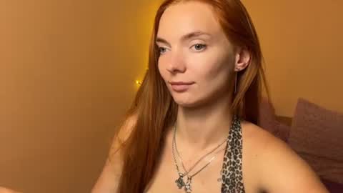 Snapshot of shinelikea_diamond chatting on 07-28-26, 06:20 Alexis online show from 07-28-26, 06:20