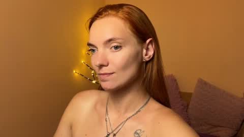 Snapshot of shinelikea_diamond chatting on 07-28-26, 07:39 Alexis online show from 07-28-26, 07:39