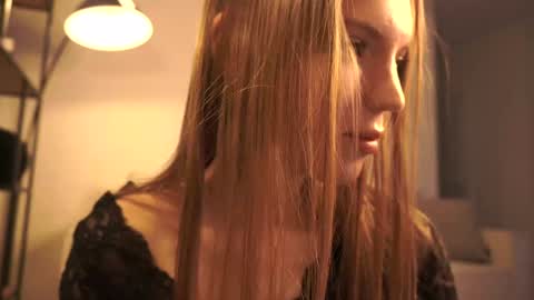 Nika online show from 01-06-25, 05:06