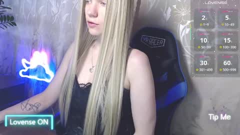 Victoria online show from 05-17-26, 07:28