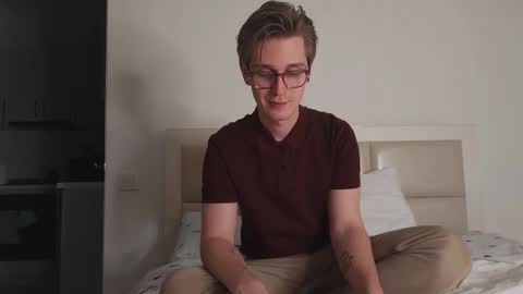 Matthew online show from 03-06-26, 03:41