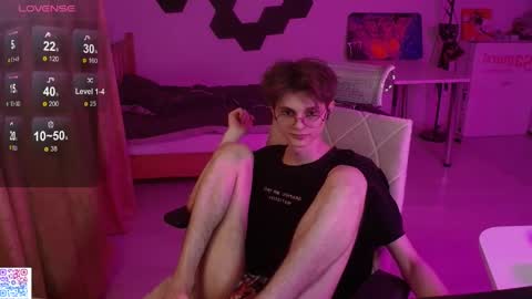 shiromy_ online show from 05-28-26, 07:22