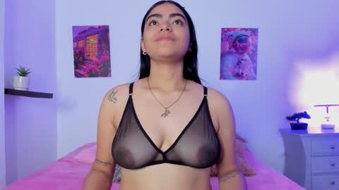 shizuka 11  online show from 01-12-26, 11:15