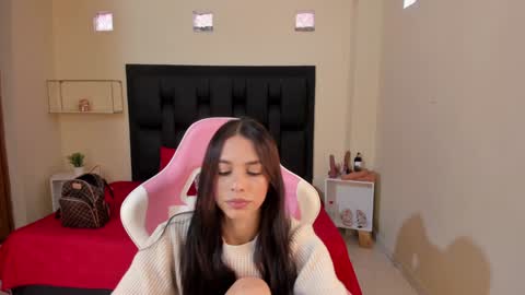  kendal  online show from 01-16-25, 01:47