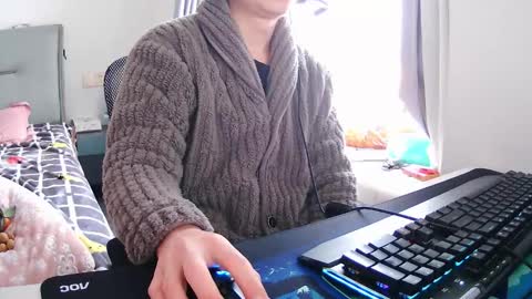 shl online show from 02-15-26, 09:19