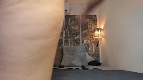 SHOFIA online show from 05-20-26, 06:14