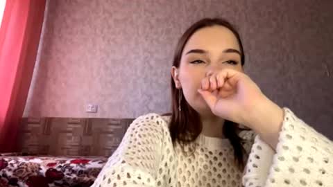 Snapshot of shondareadus chatting on 03-27-26, 08:26 Sade online show from 03-27-26, 08:26