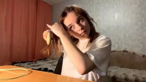 Snapshot of shondareadus chatting on 05-14-26, 05:09 Sade online show from 05-14-26, 05:09