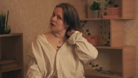 Snapshot of shondazachary chatting on 10-11-25, 07:51 shonda online show from 10-11-25, 07:51