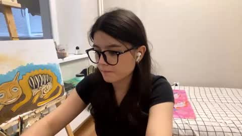 Snapshot of shontagrabowski chatting on 07-04-26, 02:23 Marie online show from 07-04-26, 02:23