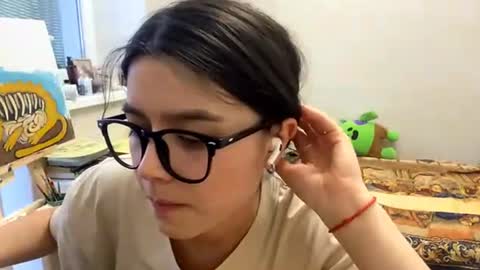 Snapshot of shontagrabowski chatting on 07-08-26, 01:59 Marie online show from 07-08-26, 01:59