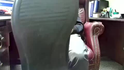 nikolas send dm for an appointment online show from 01-09-25, 10:09