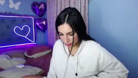 Snapshot of shopiaa_m chatting on 03-05-25, 06:44 Sophia ONLYFANS online show from 03-05-25, 06:44