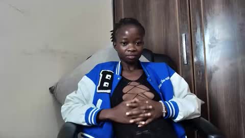 Snapshot of shortnswee254 chatting on 11-06-25, 07:26 shortnswee254 online show from 11-06-25, 07:26