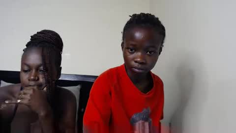 Snapshot of shortnswee254 chatting on 11-11-25, 06:08 shortnswee254 online show from 11-11-25, 06:08