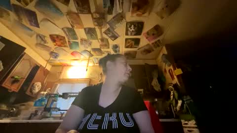 shorty920505 online show from 10-18-25, 12:02