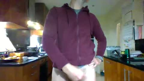 Snapshot of shosting chatting on 12-13-24, 06:21 JJ online show from 12-13-24, 06:21