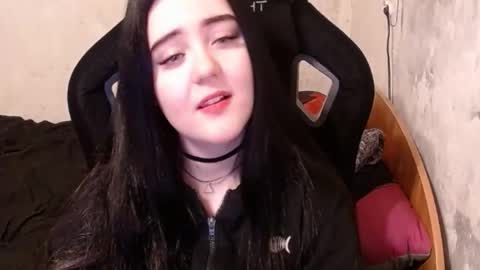 Snapshot of show_for_you chatting on 12-03-24, 02:05 show_for_you online show from 12-03-24, 02:05