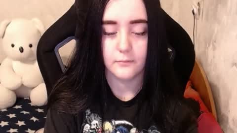 Snapshot of show_for_you chatting on 01-14-25, 11:31 show_for_you online show from 01-14-25, 11:31