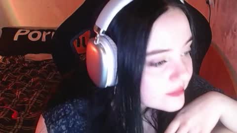 Snapshot of show_for_you chatting on 11-13-25, 06:29 show_for_you online show from 11-13-25, 06:29