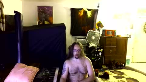 Snapshot of shredmancer chatting on 06-10-26, 02:56 shredmancer online show from 06-10-26, 02:56