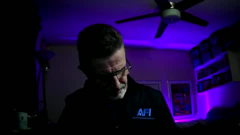 shrewtamer online show from 12-24-24, 01:49