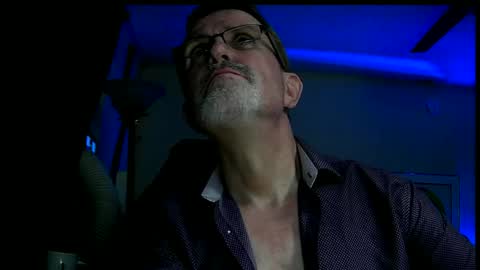 shrewtamer online show from 02-08-25, 02:58