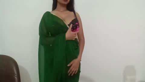 shreya_0 online show from 04-07-26, 12:00