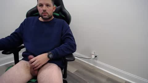 Snapshot of shroomhead5 chatting on 01-11-25, 03:02 shroom online show from 01-11-25, 03:02