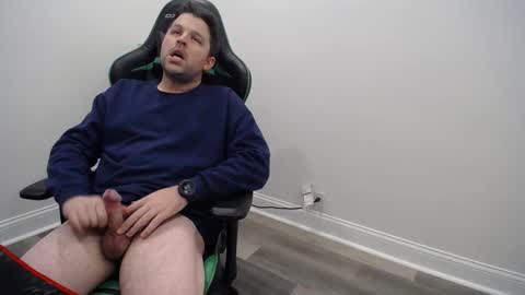 Snapshot of shroomhead5 chatting on 02-04-25, 11:38 shroom online show from 02-04-25, 11:38