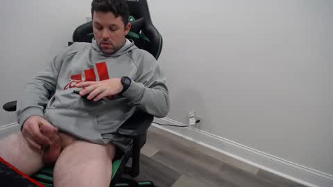 Snapshot of shroomhead5 chatting on 02-06-25, 01:16 shroom online show from 02-06-25, 01:16