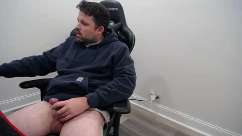 Snapshot of shroomhead5 chatting on 02-14-25, 01:56 shroom online show from 02-14-25, 01:56