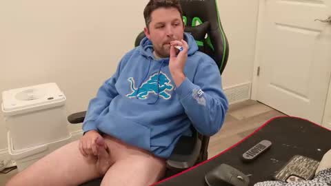 Snapshot of shroomhead5 chatting on 11-05-25, 08:53 shroom online show from 11-05-25, 08:53