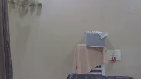 Snapshot of shubhamkhandelwal123 chatting on 10-02-25, 07:43 shubhamkhandelwal123 online show from 10-02-25, 07:43