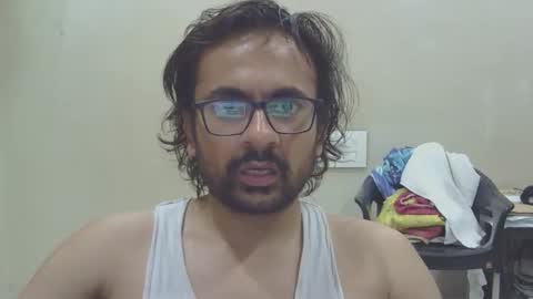 Snapshot of shubhamkhandelwal123 chatting on 05-04-26, 06:37 shubhamkhandelwal123 online show from 05-04-26, 06:37