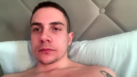 Snapshot of shvardz chatting on 03-09-26, 03:05 Kevin online show from 03-09-26, 03:05