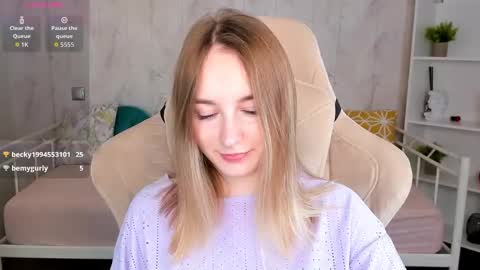 Polly online show from 03-05-26, 12:17