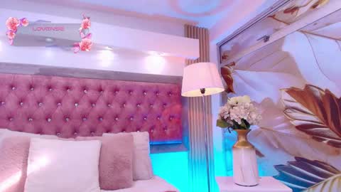 cherry online show from 04-12-26, 12:43