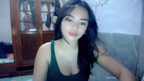 Snapshot of shy_innocent_girl chatting on 06-14-26, 04:58 shy_innocent_girl online show from 06-14-26, 04:58