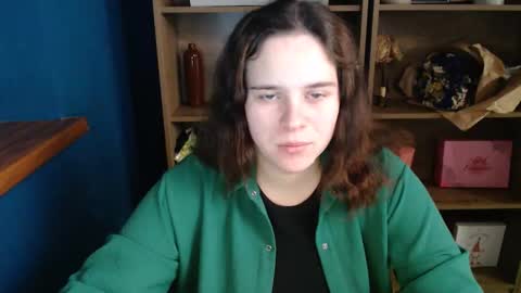 Snapshot of shy_lil chatting on 10-21-25, 02:29 shy_lil online show from 10-21-25, 02:29