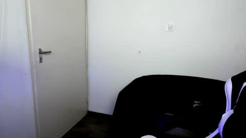 Snapshot of shy_nerd_babyy chatting on 06-29-26, 10:15 shy_nerd_babyy online show from 06-29-26, 10:15