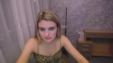 shy_sabrina_ online show from 01-02-25, 07:40