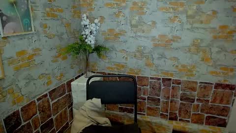 shy_sabrina_ online show from 02-04-25, 10:54