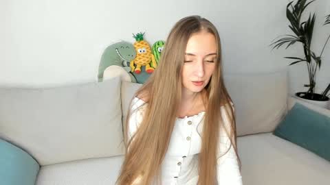 Anna online show from 12-04-24, 06:22