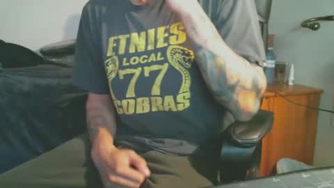 Snapshot of shyboyhugecum2020 chatting on 10-23-25, 02:55 shyboyhugecum2020 online show from 10-23-25, 02:55