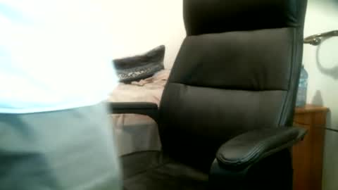 Snapshot of shyboyhugecum2020 chatting on 06-30-26, 03:29 shyboyhugecum2020 online show from 06-30-26, 03:29
